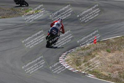 media/Apr-20-2025-AHRMA (Sun) [[393a79c373]]/Race/Group 4/Turn 4b/